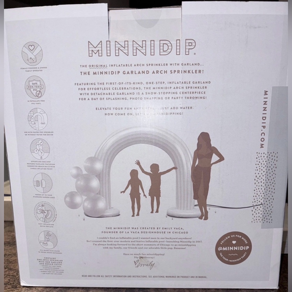 THE MINNIDIP COASTAL PEARL GARLAND PARTY BALLOON ARCH w/ SPRINKLER- NIB Summer - Picture 2 of 2